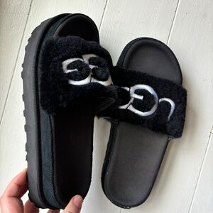 UGG Black Slippers Women's 8